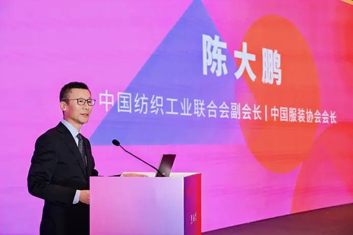 ZGD_1818-opq4055534063